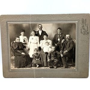 Antique Victorian era family cabinet card photo Levis, Quebec